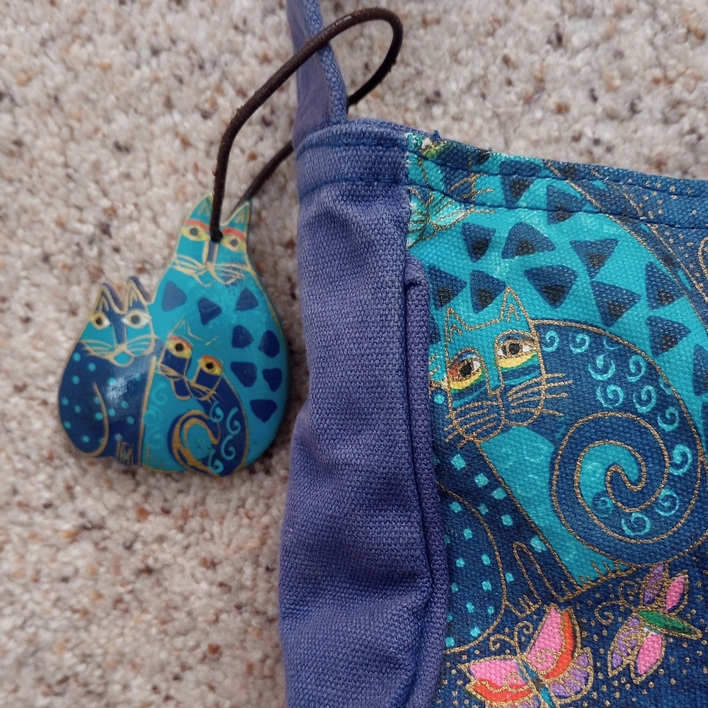 Laurel Burch Blue Cat Purse - Picture 2 of 10